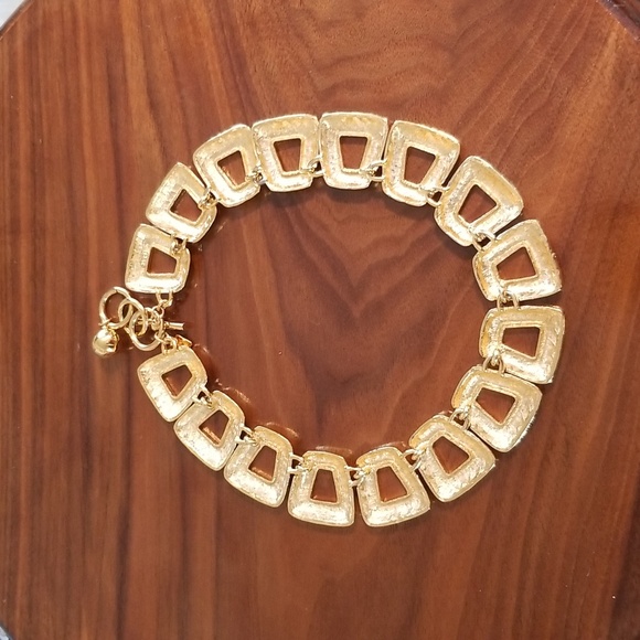 Gorgeous Anne Klein Statement Necklace - Picture 8 of 8